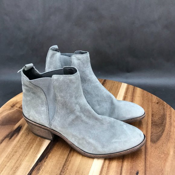 Vince Camuto Beige Suede Chelsea Boots Booties Womens Size 7 B - Picture 1 of 7